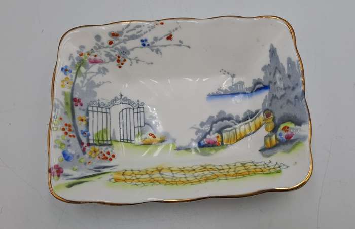 Small Vintage Royal Albert Rosedale Porcelain Tray 3,5cm x 12,5cm