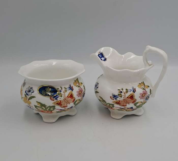 Vintage Aynsley COTTAGE GARDEN Surgar Bowl and Greamer -Bone China -England