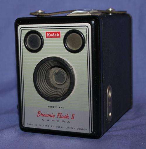 Made between 1957 -1960 Kodak Brownie Flash  II UK