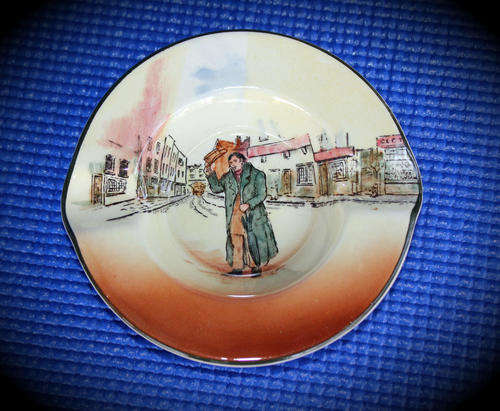Vintage Royal Doulton No.5175 Mr Squeers ashtray 122x116mm