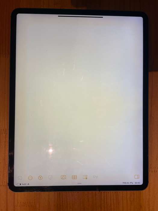 iPad Pro, 12.9 inch (3rd gen) (2018) 512Gb, Wifi Dual band and Cellular 5G. Working Perfectly.
