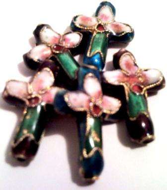 EXQUISITE BEAD CROSSES