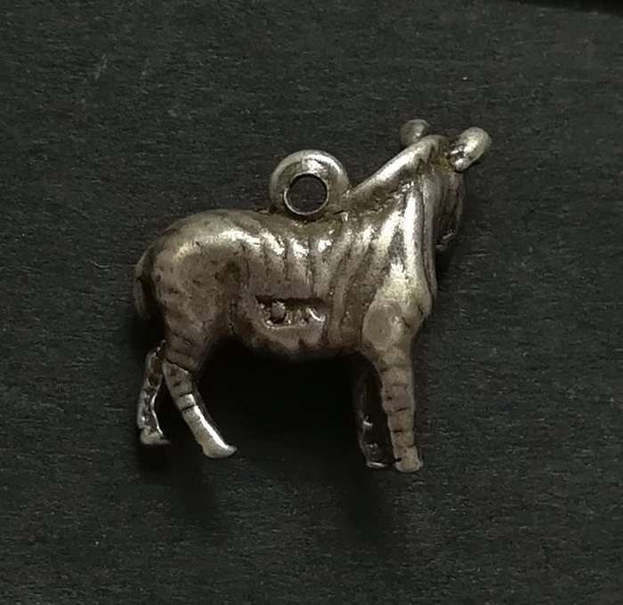 STERLING SILVER CHARM - ZEBRA 15 X 15MM 2.7GRAMS