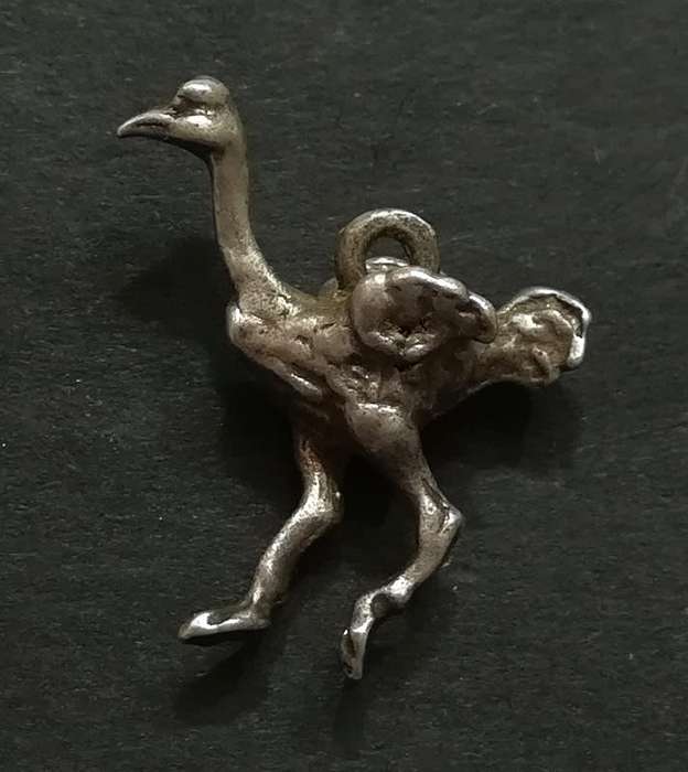STERLING SILVER CHARM - OSTRICH 15 X 15MM 1.8 GRAMS