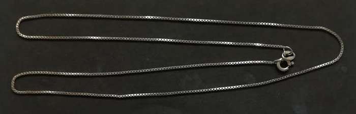 STERLING SILVER ITALY CHAIN 450MM 1.8 GRAMS