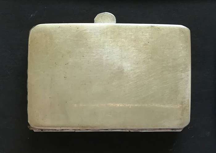 EGYPTIAN SILVER AND MOTHER OF PEARL - PILL BOX 35.8GRAMS 14X28X40MM