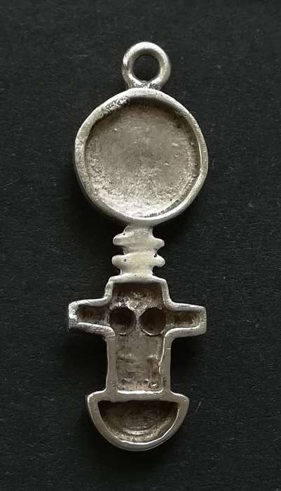 STERLING SILVER AFRICAN STYLE CHARM/PENDANT 10X30MM