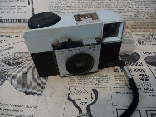 Kodak Instamatic 25 Camera - Made in England