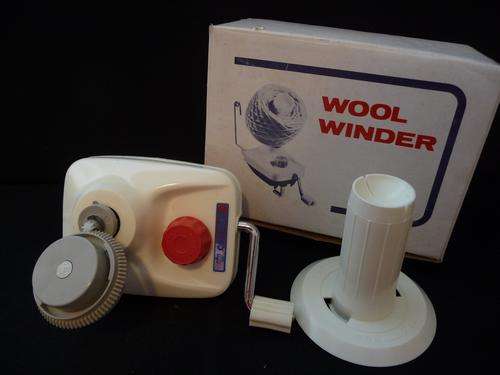 Crown Vintage Wool Winder