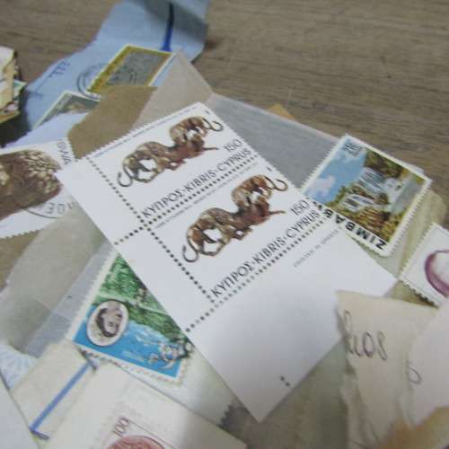 Over Half a Kilo stamps on covers - Many hundreds - unchecked