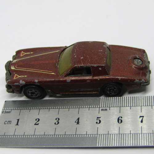 Hot Wheels Stutz Black Hawk die-cast toy car