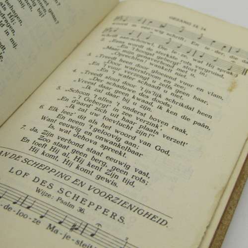 Set of Psalmen and Gezangen books in faux ivory case