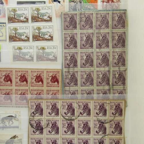Thematic stamp collection in album - Animals / 970 Stamps with many scarce ones