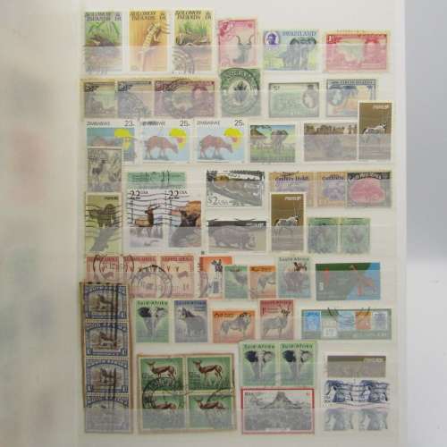 Thematic stamp collection in album - Animals / 970 Stamps with many scarce ones