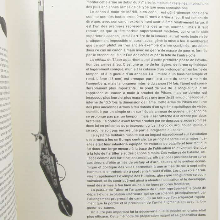 Armes A Feu Anciennes by Grund - Firearms handbook