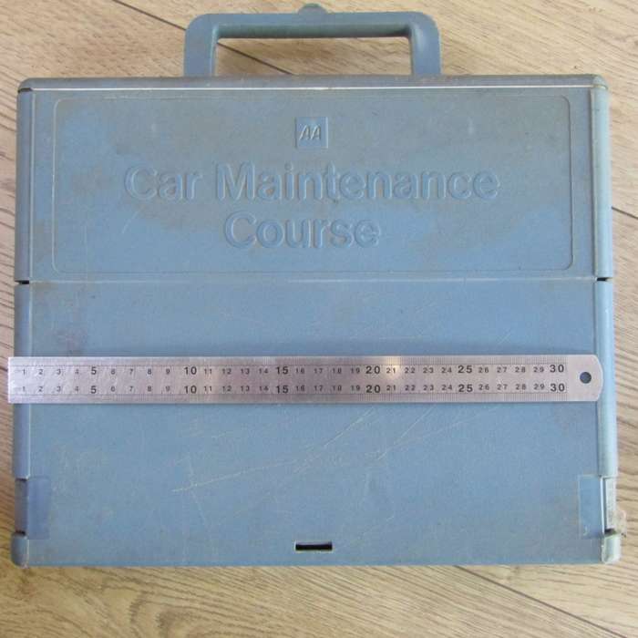 Vintage AA car Maintenance course in case