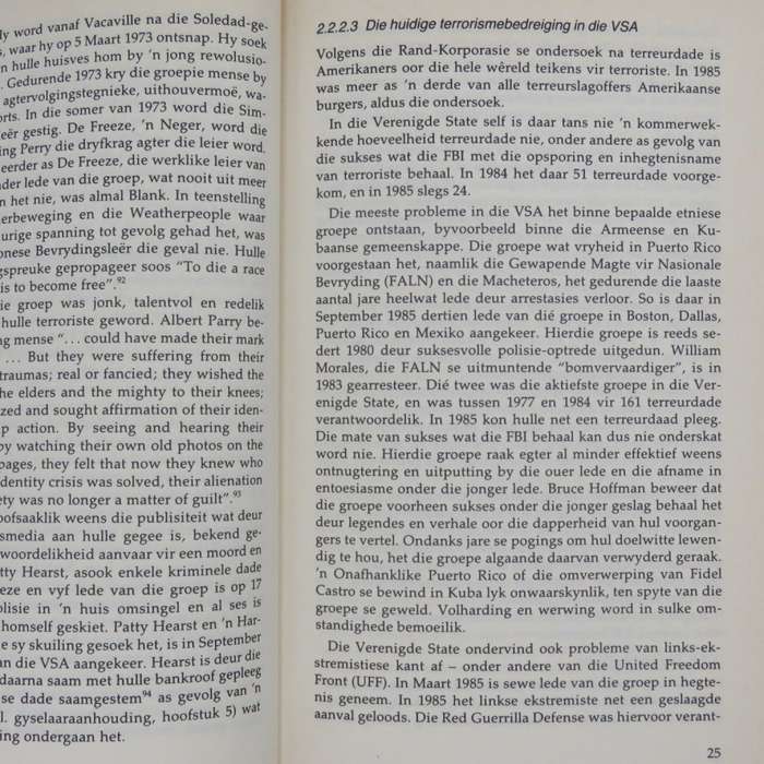 Terrorisme - Die Feite deur R.J Greyling