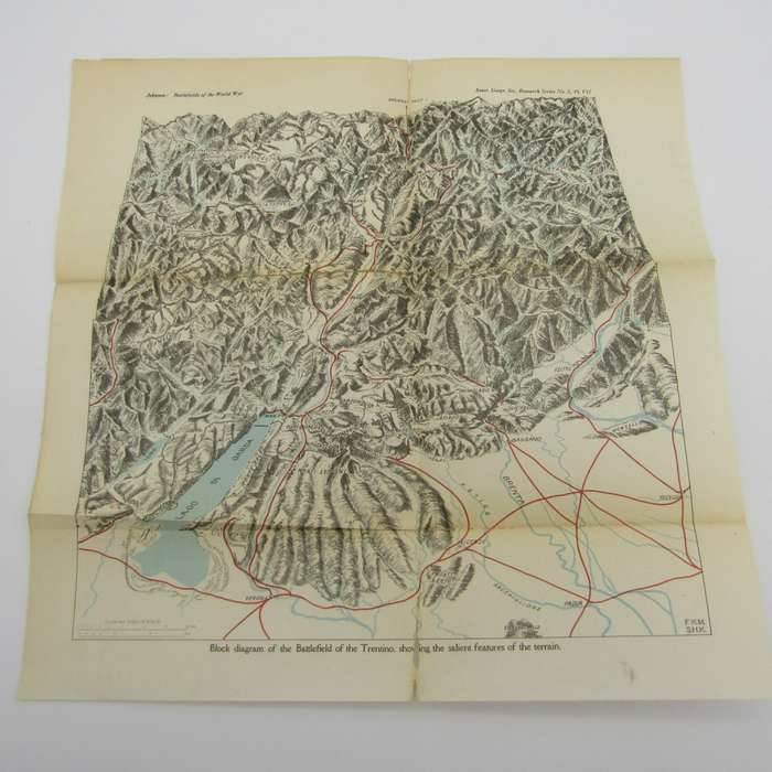 Johnson Battlefields of the world war plates set with 8 maps and 3 panoramic photos