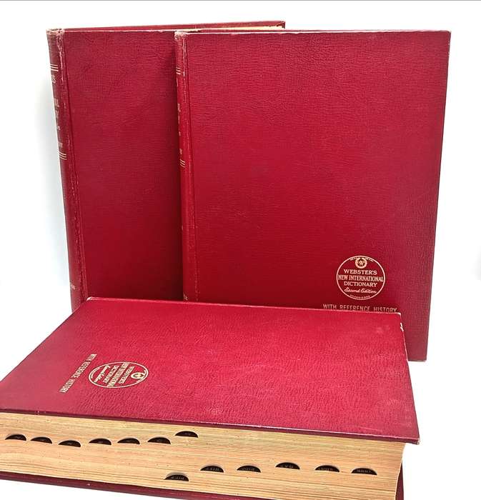 Webster`s New International Dictionary 1956 second edition in 3 volumes