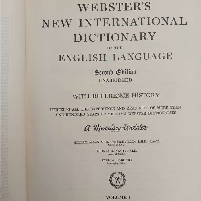 Webster`s New International Dictionary 1956 second edition in 3 volumes