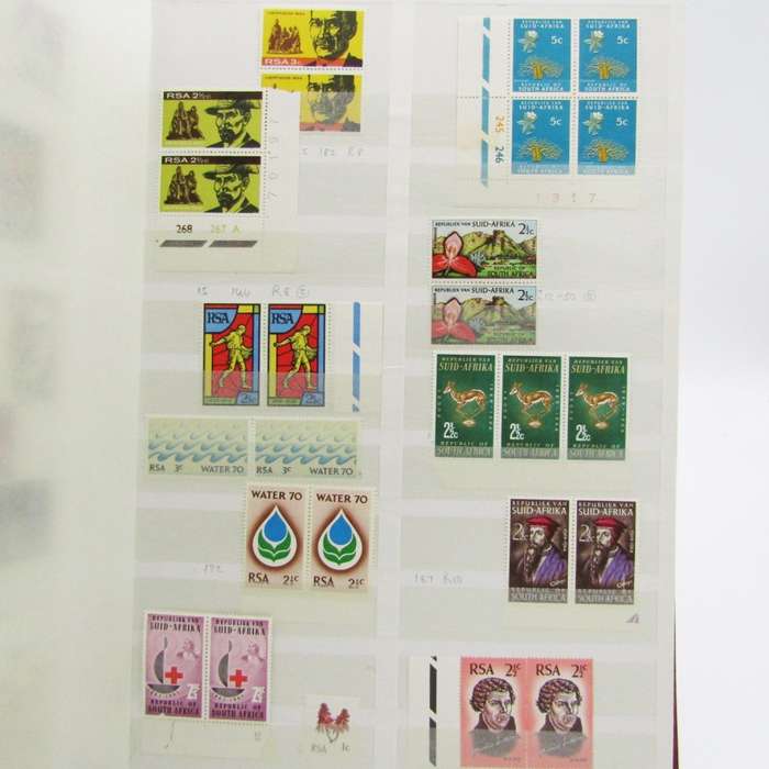 Excellent album with more than 650 South Africa mint stamps