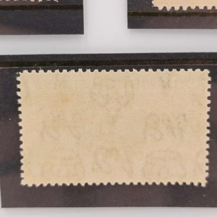 Falkland Islands - 1st printings (1938-50) 5 Shilling, 10 Shilling, 1 Pound VF LMM, 5G 161-63