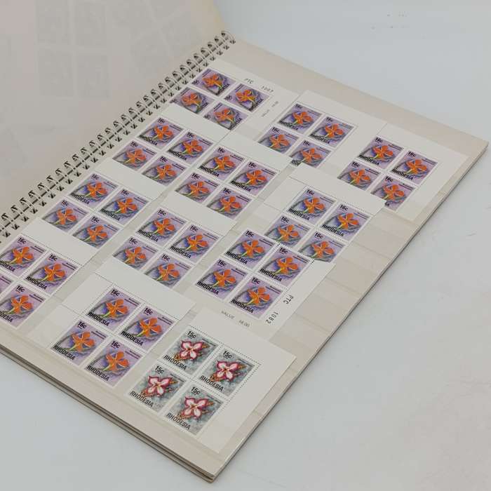 18 page Big 18 stamp album with over 640 Rhodesia mint stamps