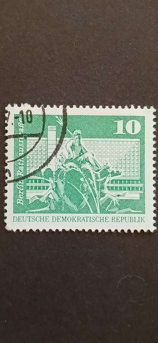 DDR 1973 BERLIN ZOO AND RATHAUSSTRASSE-LARGE EDITION