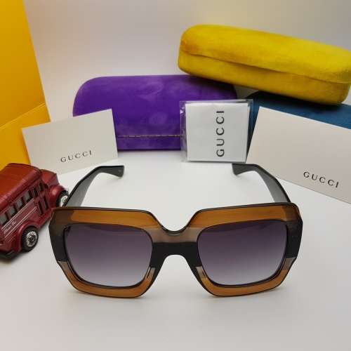 BRAND NEW GUcci DESIGNER SUNGLASSES FOR SALE