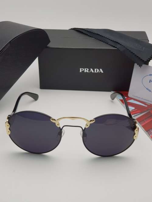 BRAND NEW PRADA DESIGNER SUNGLASSES FOR SALE
