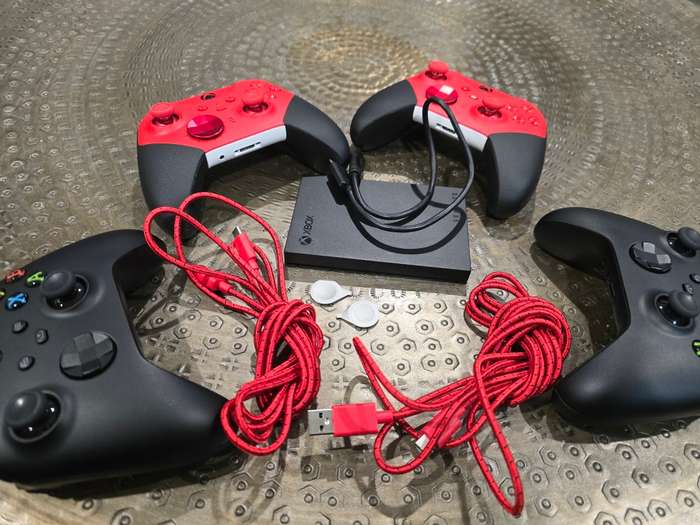 XBOX Ultimate Travel Bundle