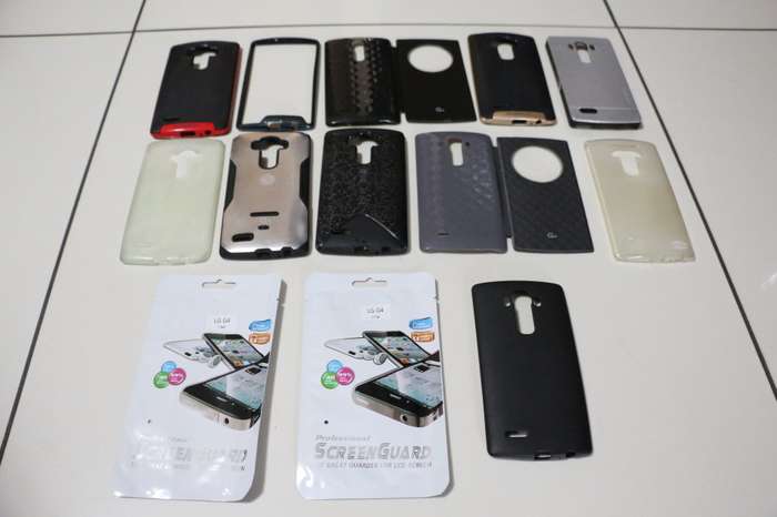 Make an Offer *COMBO DEAL* LG G4 SMARTPHONE *EXTRA BATTERY* *EXTRA CASES*