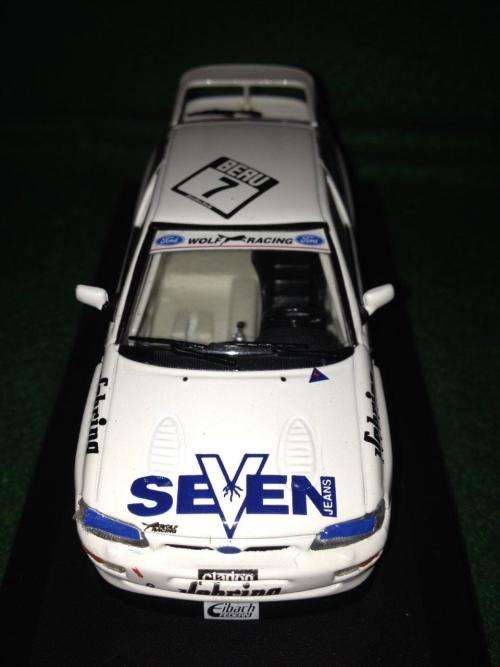 MiniChamps - Ford Escort Cosworth DTT 1994 - Team Wolf Racing (NOS)
