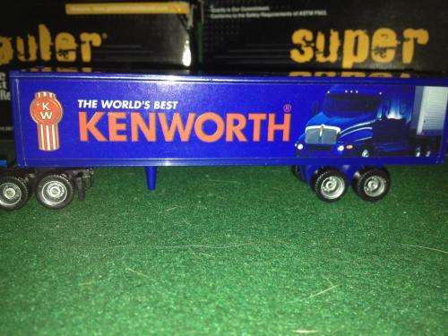 Golden Wheels - Super Hauler - Kenworth HO 1:87 Scale Die cast and plasticNOS
