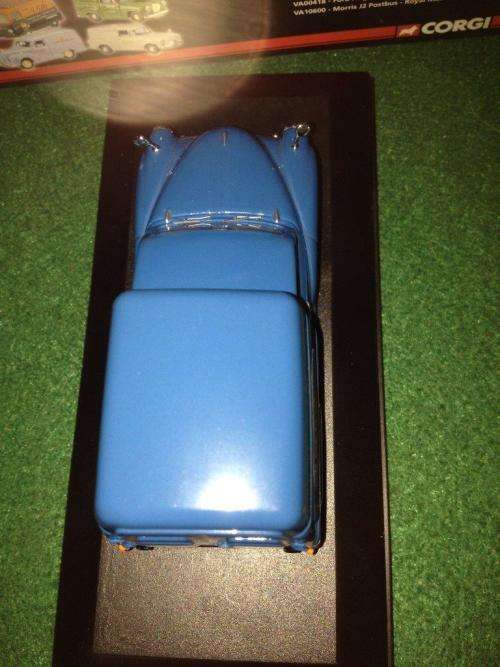 Corgi - Morris 1000 Van Currys - Road Traders Limited Edition (NOS - New old Stock)