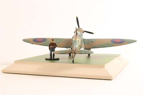 Corgi - Supermarine Spitfire Mk1 - Raf FLT LT Adolf "Sailor" Malan