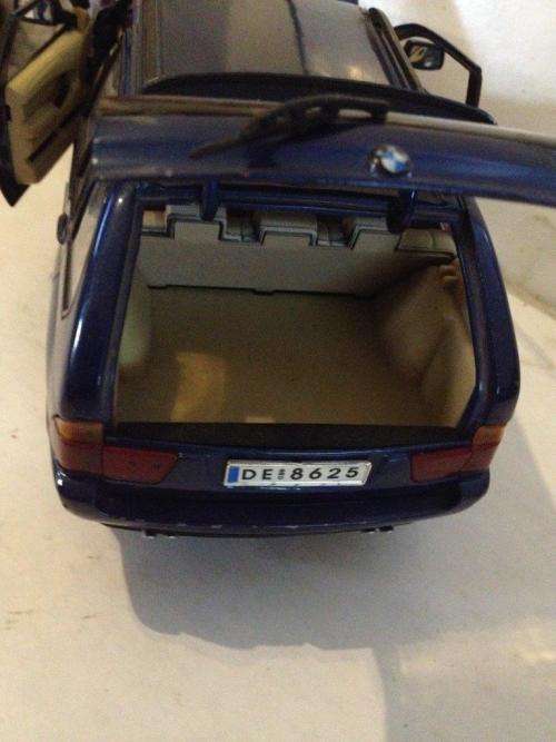 Motomax??? - BMW X5 - 1:18 scale