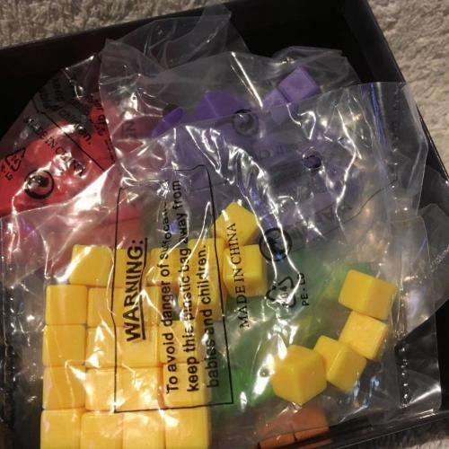 PSP - Bloxels Build Your own Video Game 200 pc starter set (NOS)