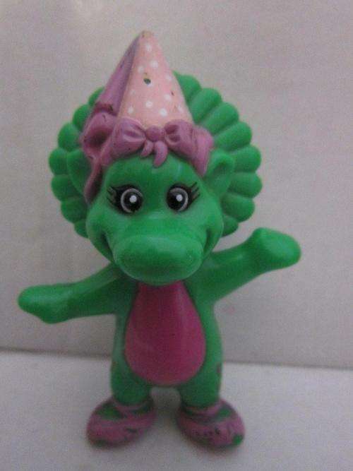 Barney Baby Bop made by Mattel 2001 static hard plastic +-7cm