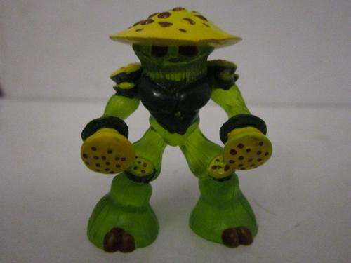 Gormiti hard plastic figure No 3 +-4cm