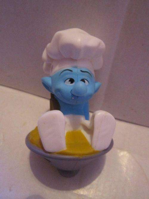 McDonalds Smurf Chef- The smurfs 2011