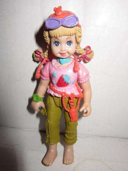 Articulated Hard Rubber Teen Girl 1 +-9cm
