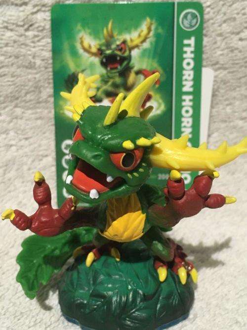 Skylanders Swap Force Thron Horn Camo (With Card)