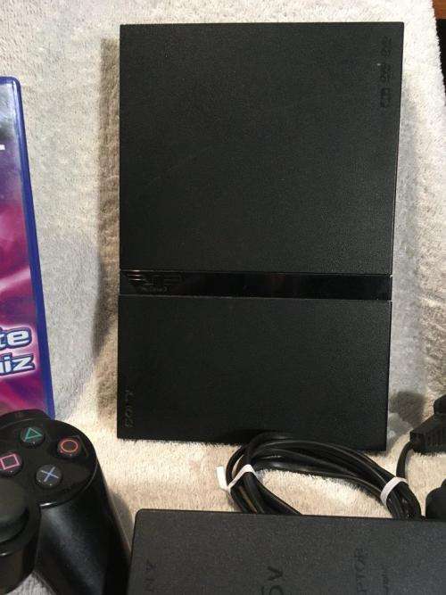 Playstation 2 - Black Slim Line Console c/w 1 x Original Controller, AV Cable PSU & 1 x Game