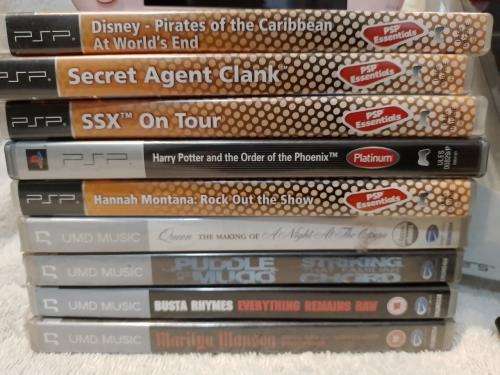 PSP 3004 Blossom Pink, 4GB Memory Card, Charger, 5 Games + 4 UMD Music videos + Starter Kit