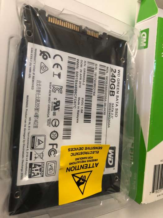 Western Digital Green 240GB Green SATA III 2.5 Inch Internal SSD Drive