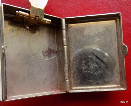 Vintage Square Pocket ashtray (folding)