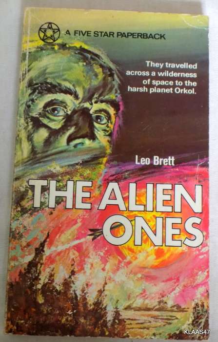 The Alien Ones - Leo Brett - Paperback