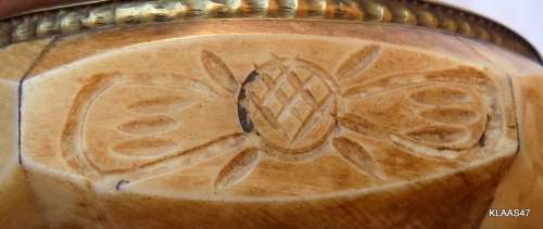 VINTAGE - BRASS BRACELET -