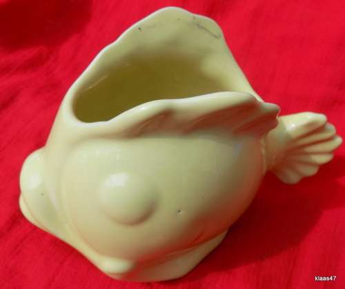 Lucia - #2202 - Fish Vase - Yellow - 11cm High - 15cm Long